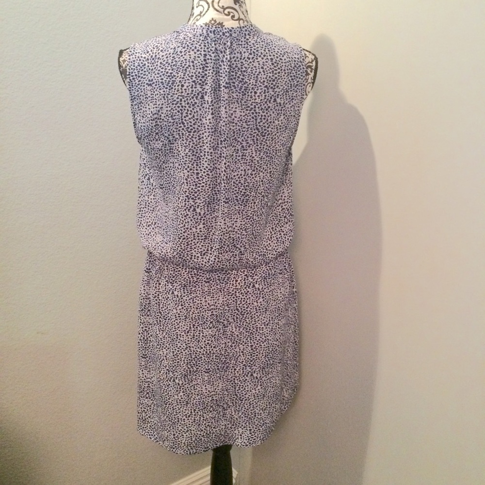Hilary Radley Sleeveless Dress - Picture 4 of 5